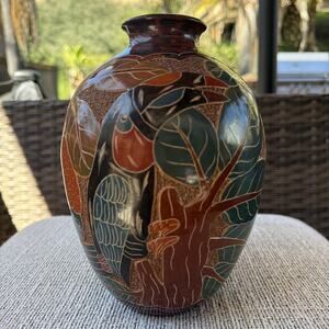 Handcrafted Nicaraguan Art Pottery Vase Nature Bird Earth Tones 8.5” Tall